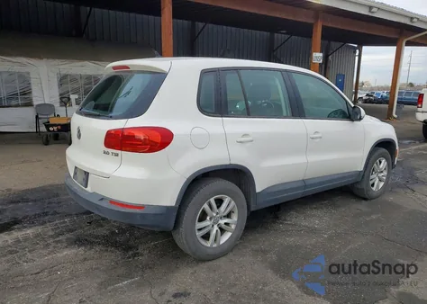 2013 Volkswagen Tiguan S from USA, damaged, VIN WVGAV7AX8DW552144